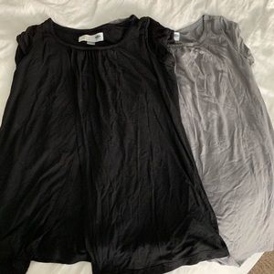 Set of 2 nursing tops